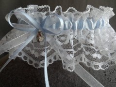 Srdíčko s bílou mašlí