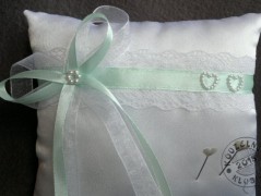 Srdíčko s bílou mašlí