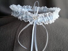 Srdíčko s bílou mašlí