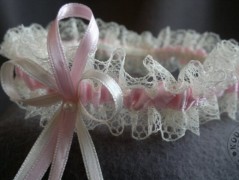 Srdíčko s bílou mašlí