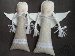 Srdíčko s bílou mašlí