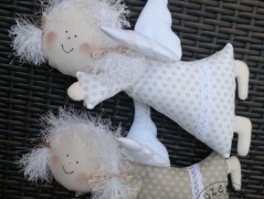 Srdíčko s bílou mašlí