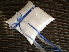 Srdíčko s bílou mašlí