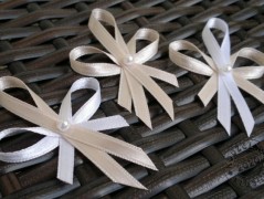 Srdíčko s bílou mašlí