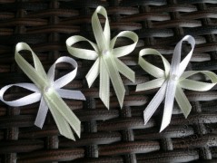 Srdíčko s bílou mašlí