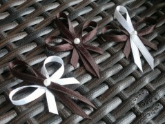 Srdíčko s bílou mašlí