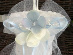 Srdíčko s bílou mašlí