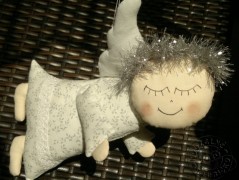 Srdíčko s bílou mašlí