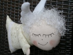 Srdíčko s bílou mašlí