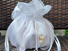 Srdíčko s bílou mašlí