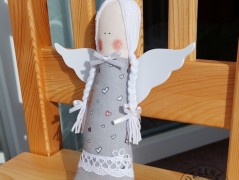 Srdíčko s bílou mašlí