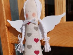 Srdíčko s bílou mašlí