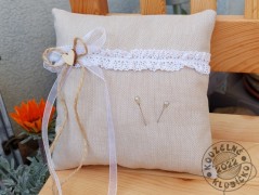 Srdíčko s bílou mašlí