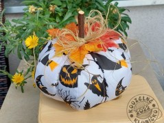 Srdíčko s bílou mašlí