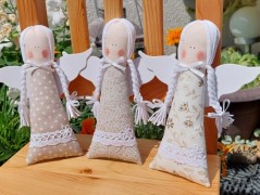 Srdíčko s bílou mašlí