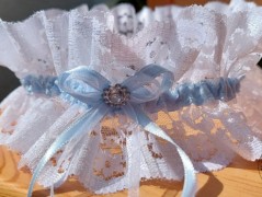 Srdíčko s bílou mašlí