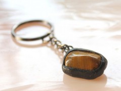 Sluncem zalitý dvůr