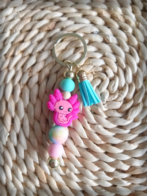 Axolotl - růžová šperk přívěsek doplněk veselé zvířátko na tašku silikon na klíče srandovní obojživelník axolotl zíábava 