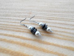 Náušnice fialové s černou (96/18)