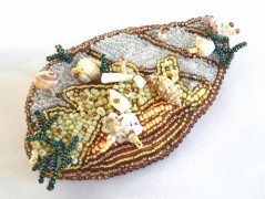 Korálková lilie - vínová