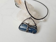 Korálková lilie - vínová