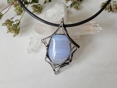 Korálková lilie - vínová