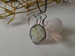 Korálková lilie - vínová