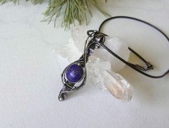 Korálková lilie - vínová