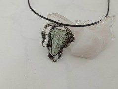 Korálková lilie - vínová