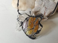 Korálková lilie - vínová