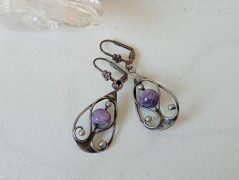 Korálková lilie - vínová