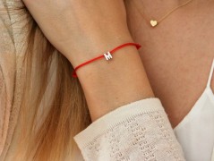 Zlatý korálkový náramek s perlou