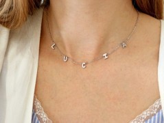 Zlatý korálkový náramek s perlou