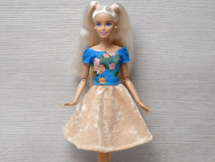 Dlouhé šaty pro Barbie
