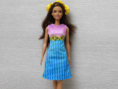 Dlouhé šaty pro Barbie