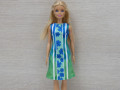 Modrozelené koktejlky pro Barbie