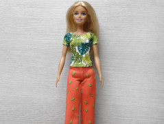 Dlouhé šaty pro Barbie