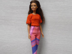 Dlouhé šaty pro Barbie