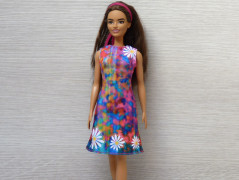 Dlouhé šaty pro Barbie