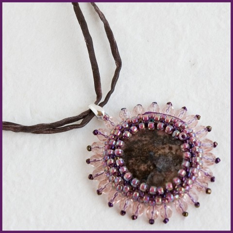 Rodonit 2. náhrdelník minerál elegance 