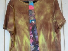 Hedvábná šála V lese.