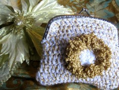 Hedvábná šála V lese.