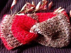 Hedvábná šála V lese.